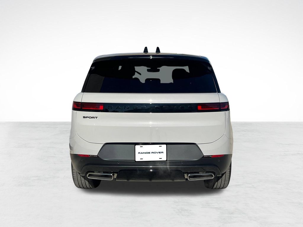 صورة 10 لـ 2026 LAND Rover RANGE ROVER SPORT SE