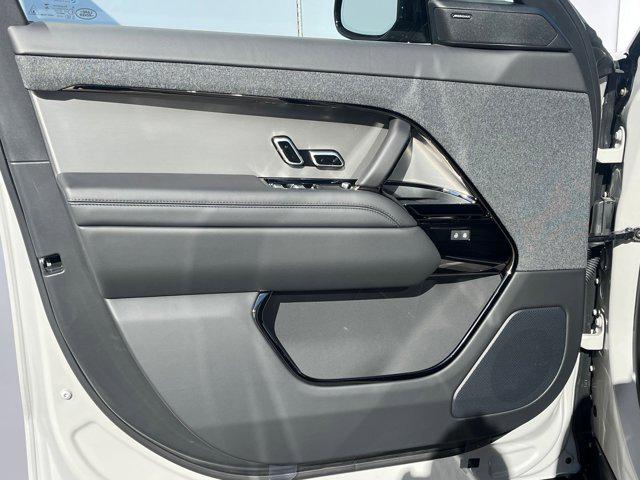 2026 LAND Rover RANGE ROVER SPORT SE — миниатюра 29