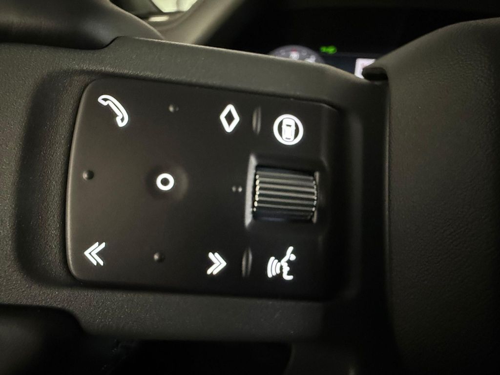 صورة مصغرة 17 لـ 2026 LAND Rover DEFENDER P400 X-DYNAMIC SE