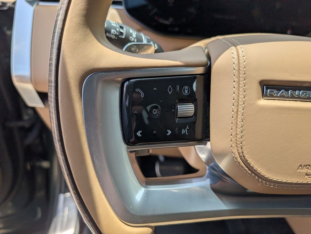2024 LAND Rover RANGE ROVER P400 SE — миниатюра 16