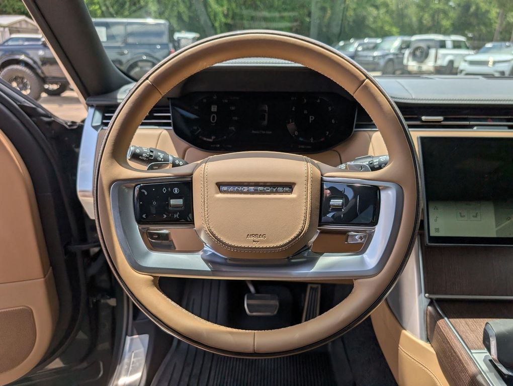 2024 LAND Rover RANGE ROVER P400 SE — миниатюра 11