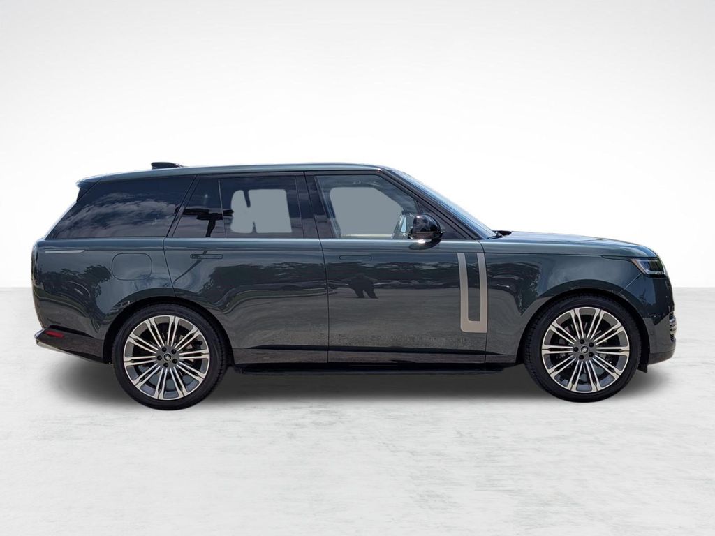 2024 LAND Rover RANGE ROVER P400 SE — фото 8