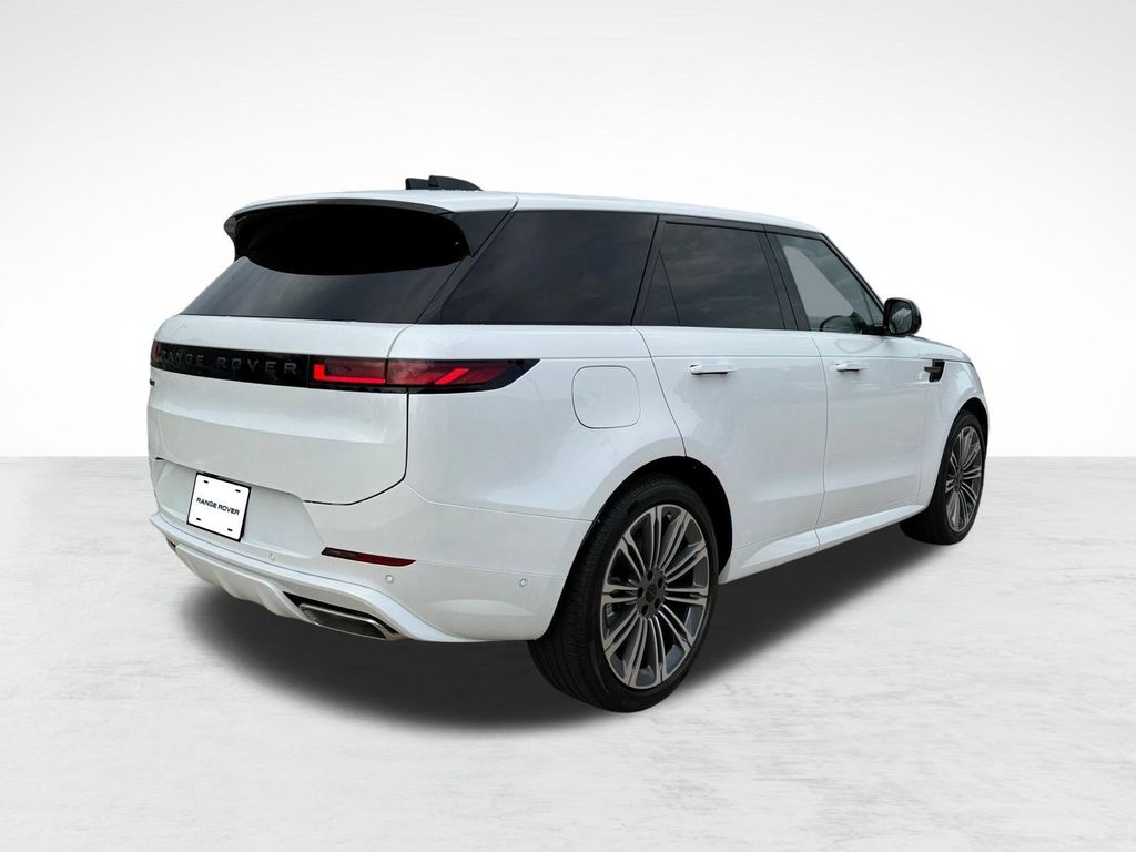 صورة 9 لـ 2026 LAND Rover RANGE ROVER SPORT SE