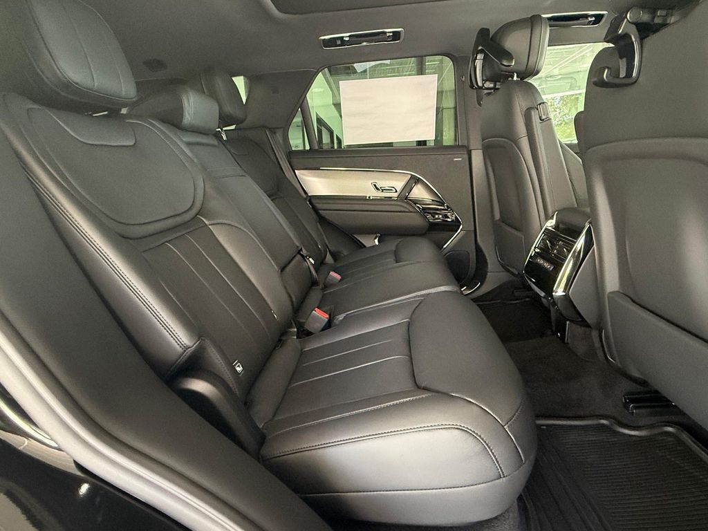 2026 LAND Rover RANGE ROVER SPORT SE thumbnail 28