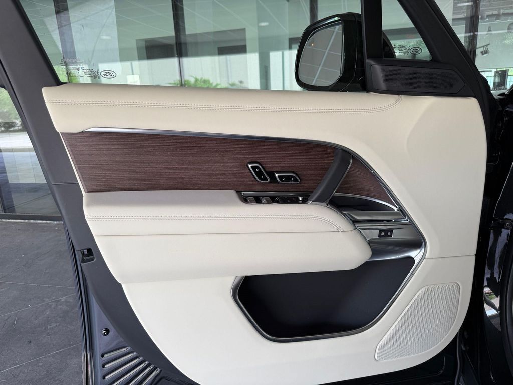 2026 LAND Rover RANGE ROVER P530 SE — миниатюра 20