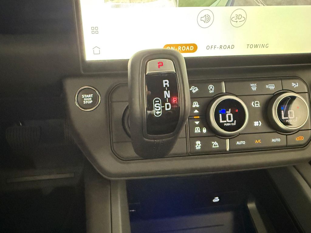 2026 LAND Rover DEFENDER P400 X-DYNAMIC SE 缩略图 20