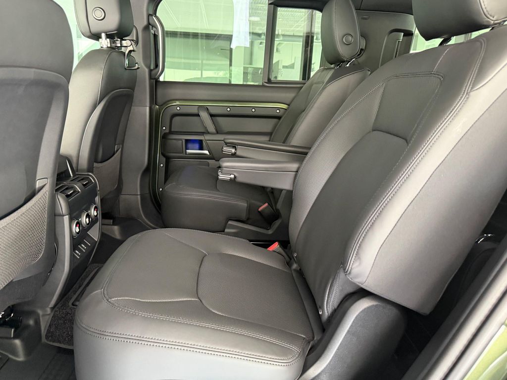 2026 LAND Rover DEFENDER P400 X-DYNAMIC SE 缩略图 14