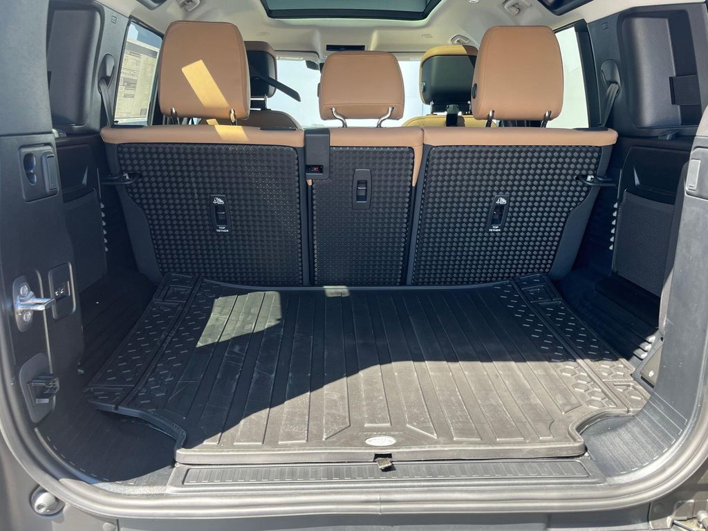 2026 LAND Rover DEFENDER P300 S 缩略图 31