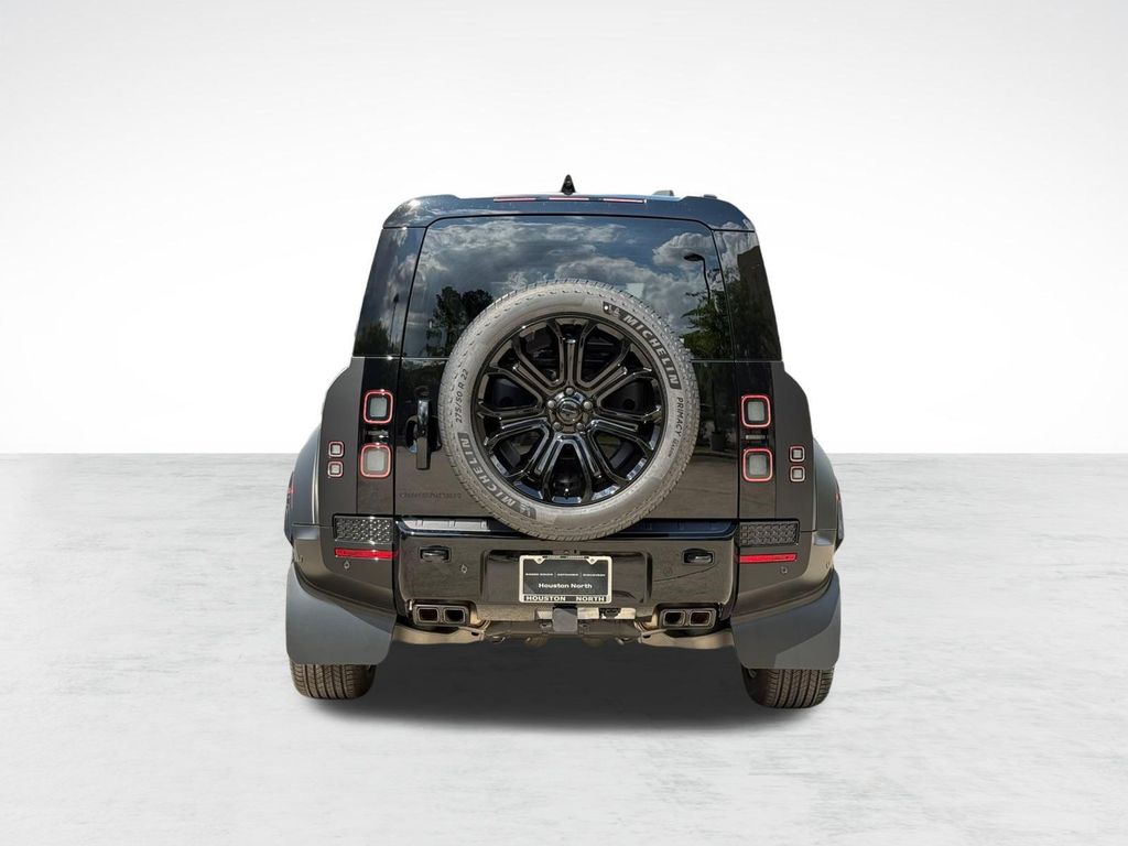 2026 LAND Rover DEFENDER P635 OCTA — фото 10