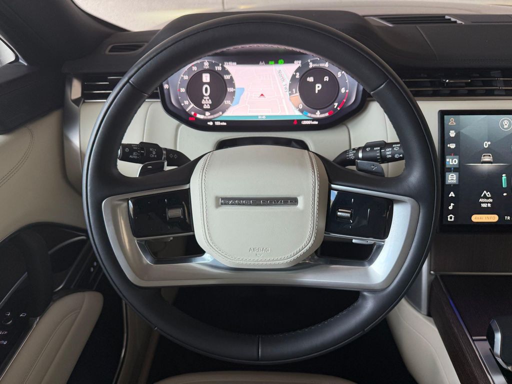 صورة 11 لـ 2025 LAND Rover RANGE ROVER P400 SE 7 SEAT