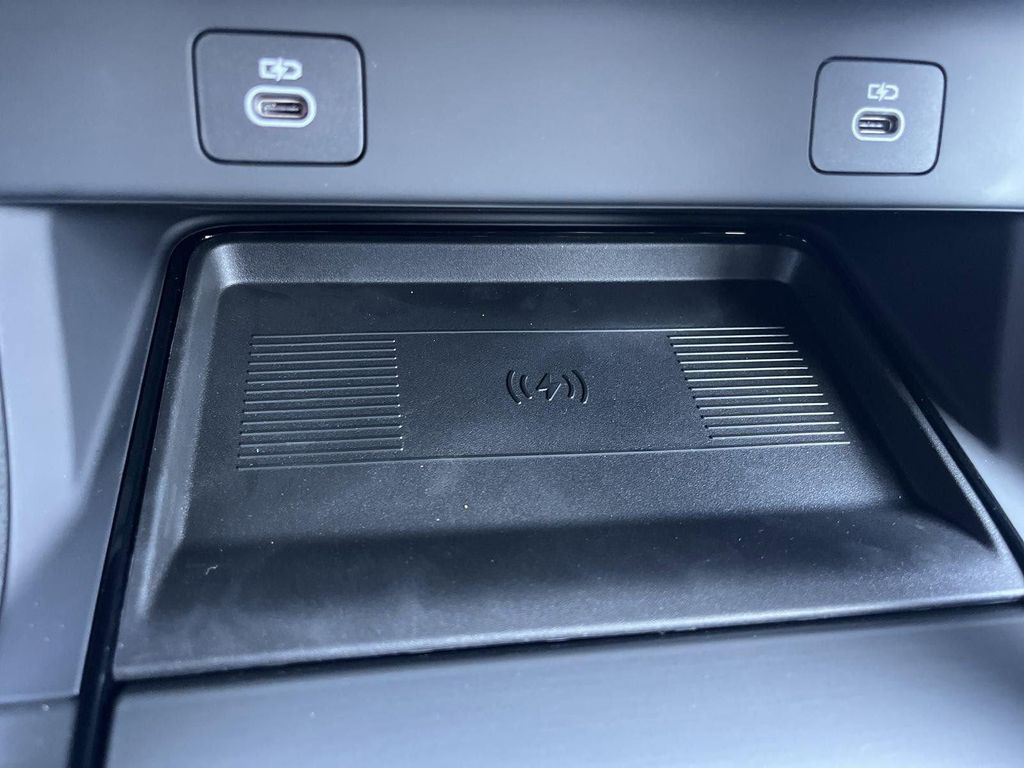 صورة مصغرة 29 لـ 2025 LAND Rover DISCOVERY SPORT DYNAMIC SE
