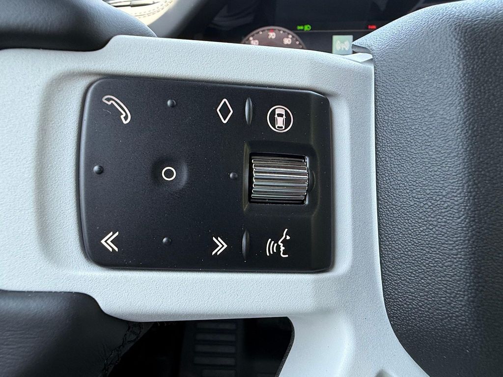 صورة مصغرة 16 لـ 2026 LAND Rover DEFENDER P400 X-DYNAMIC SE