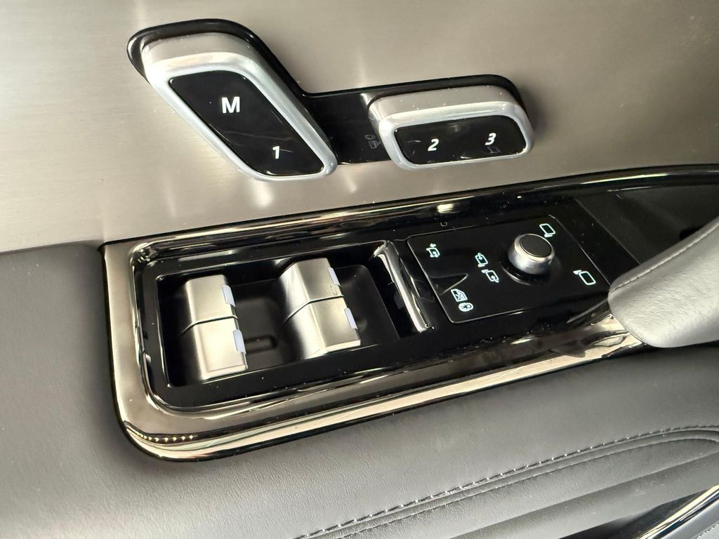 صورة مصغرة 24 لـ 2026 LAND Rover RANGE ROVER SPORT SE