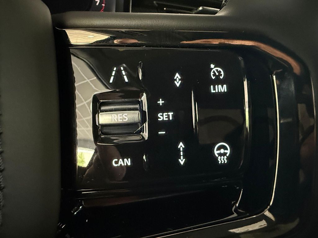صورة مصغرة 19 لـ 2026 LAND Rover RANGE ROVER SPORT SE
