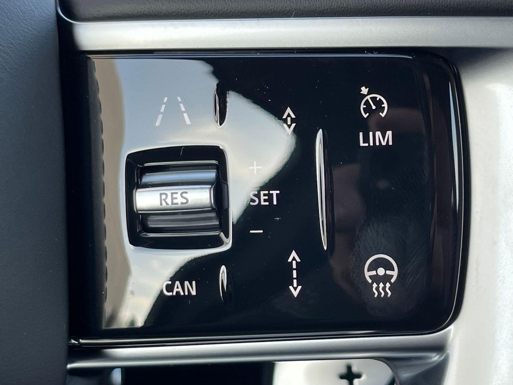 صورة مصغرة 18 لـ 2026 LAND Rover RANGE ROVER P400 SE