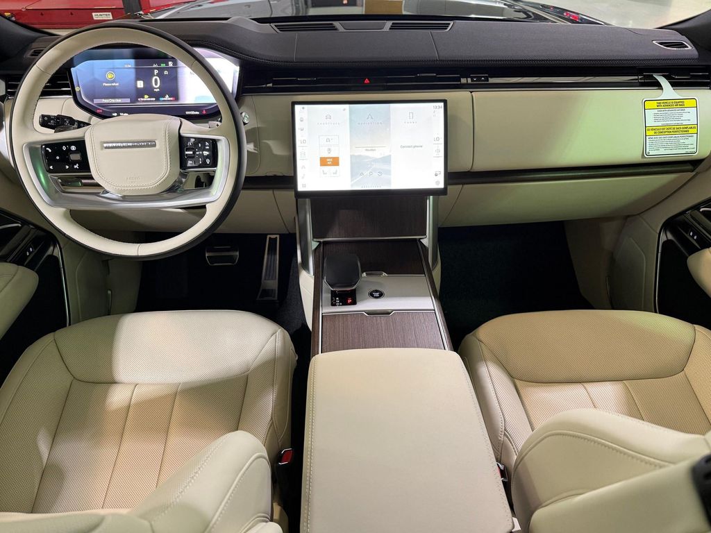 2026 LAND Rover RANGE ROVER P400 SE — миниатюра 13