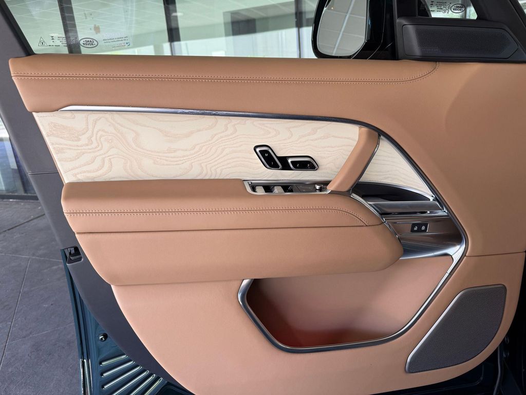 2026 LAND Rover RANGE ROVER P615 SV — миниатюра 25