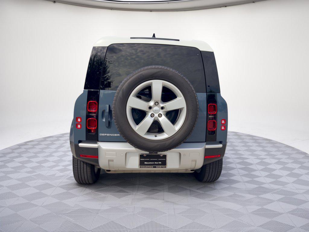 صورة 11 لـ 2024 LAND Rover DEFENDER 110 P300