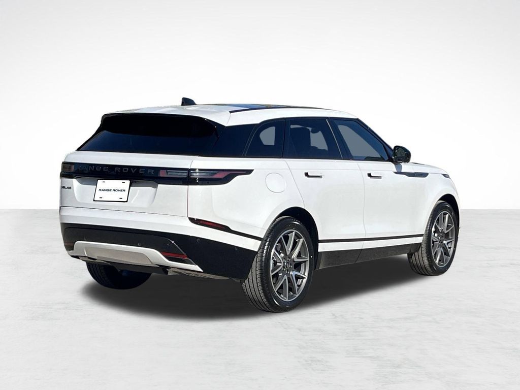 صورة 8 لـ 2026 LAND Rover RANGE ROVER VELAR P250 SE R-DYNAMIC