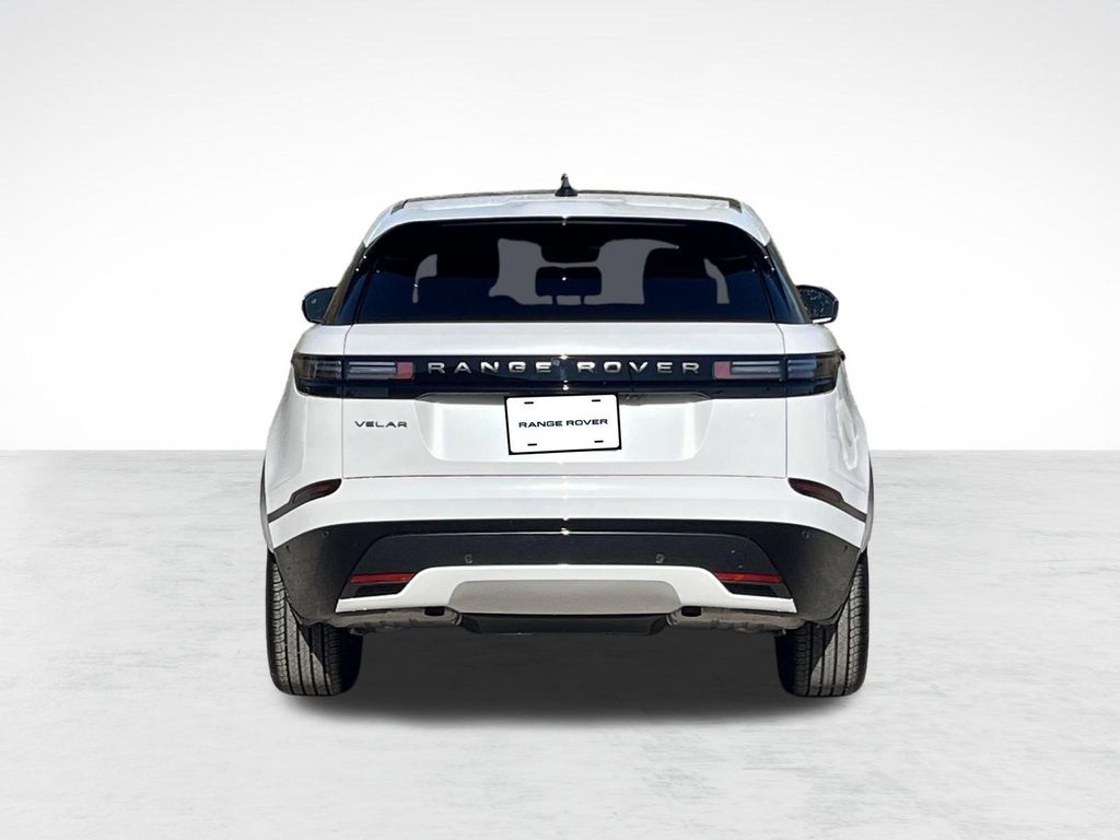 صورة 9 لـ 2026 LAND Rover RANGE ROVER VELAR P250 SE R-DYNAMIC