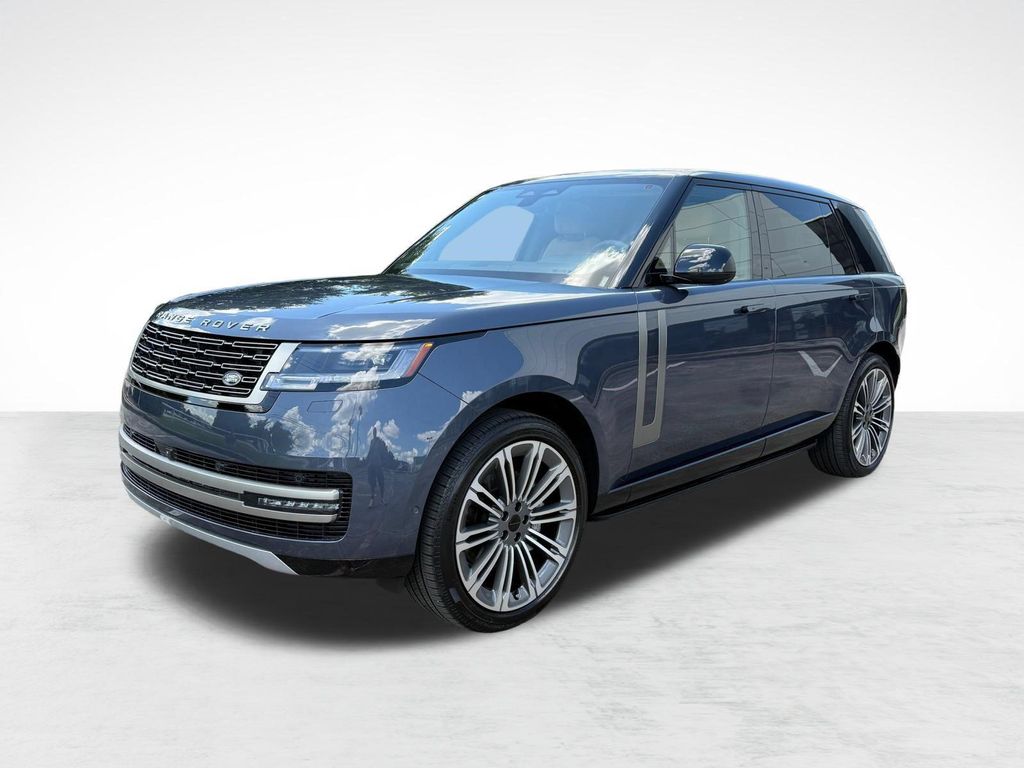 New 2026 Land Rover Range Rover P400 SE 7 Seat