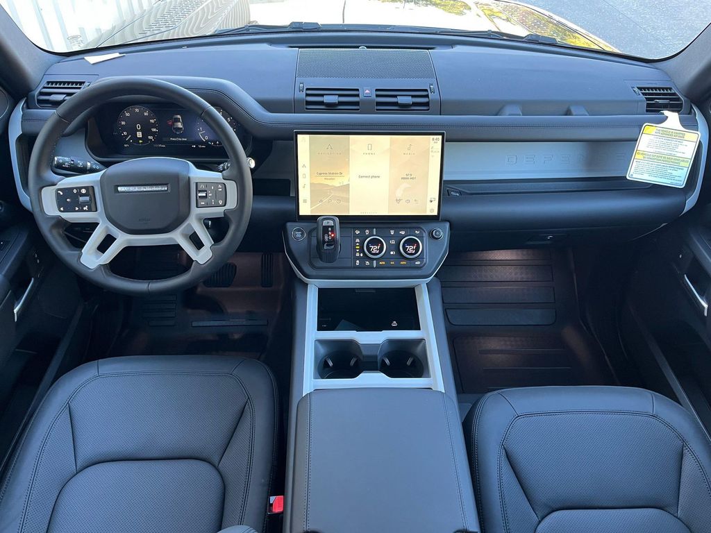 2026 LAND Rover DEFENDER P300 S thumbnail 14