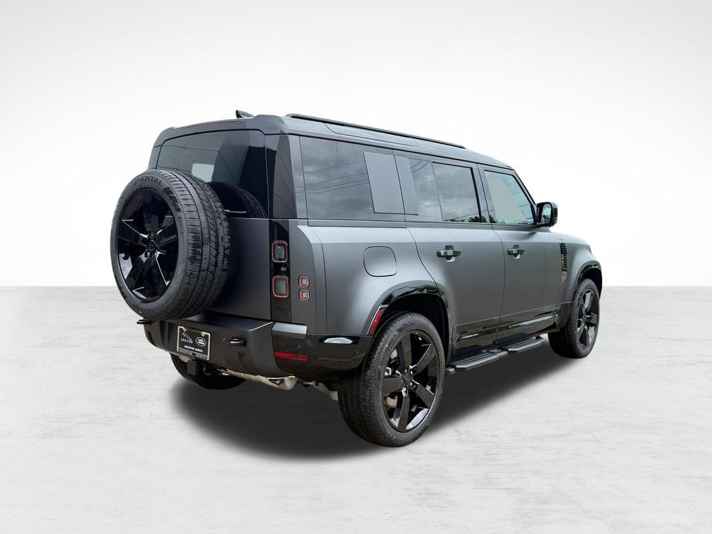 صورة 8 لـ 2026 LAND Rover DEFENDER P400 X-DYNAMIC SE