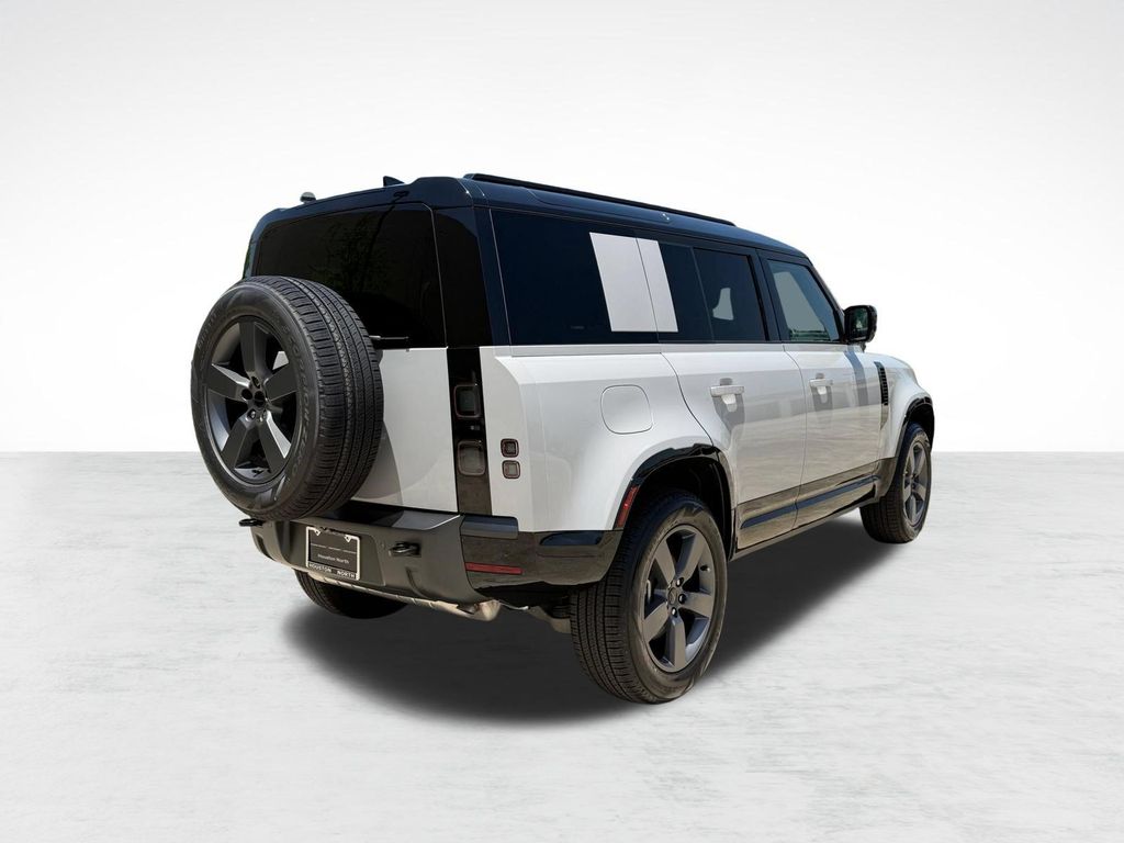 2026 LAND Rover DEFENDER P400 X-DYNAMIC SE — фото 9