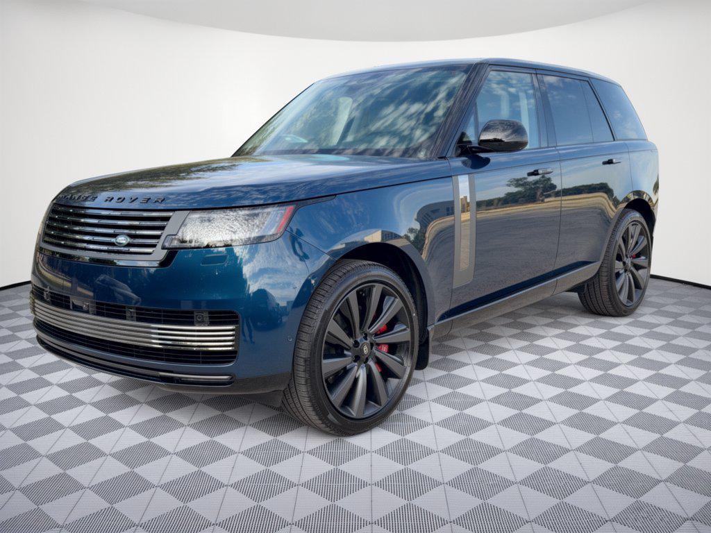 New 2027 Land Rover Range Rover SV