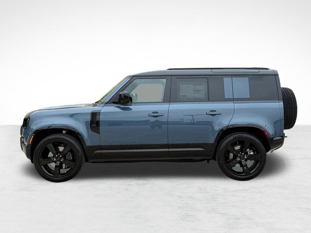 2026 LAND Rover DEFENDER P400 X-DYNAMIC SE — фото 2