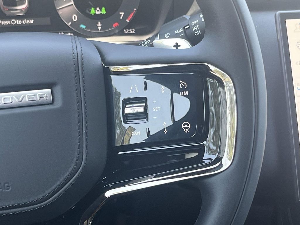 صورة مصغرة 16 لـ 2026 LAND Rover RANGE ROVER VELAR P250 SE R-DYNAMIC