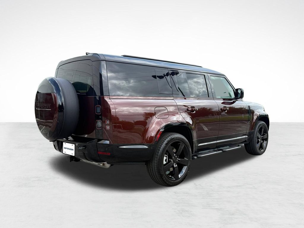 2026 LAND Rover DEFENDER P400 X-DYNAMIC SE — фото 9