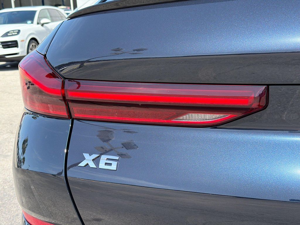 2027 BMW X6 M60I 缩略图 11