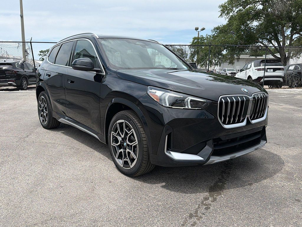 New 2026 BMW X1 xDrive28i