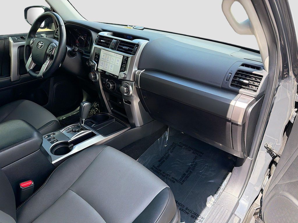 2024 Toyota 4RUNNER SR5 PREMIUM 缩略图 12