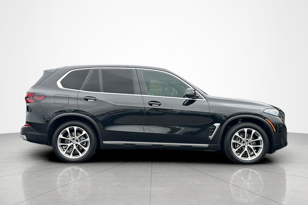صورة 6 لـ 2025 BMW X5 SDRIVE40I