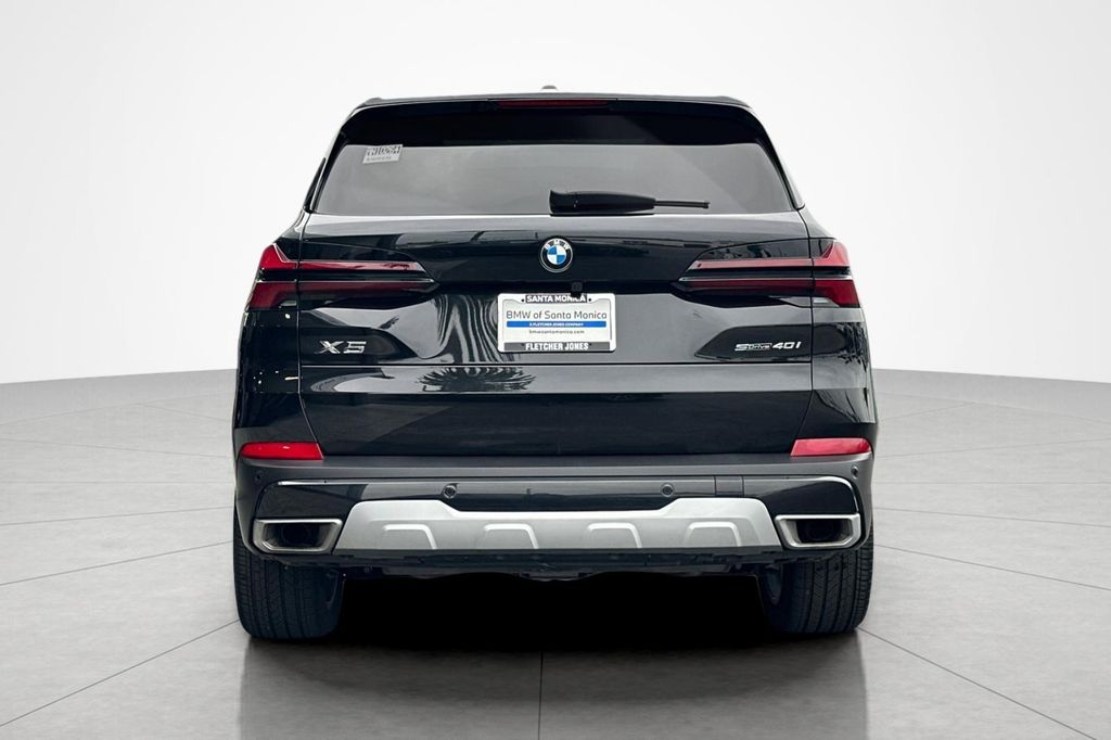 صورة 4 لـ 2025 BMW X5 SDRIVE40I