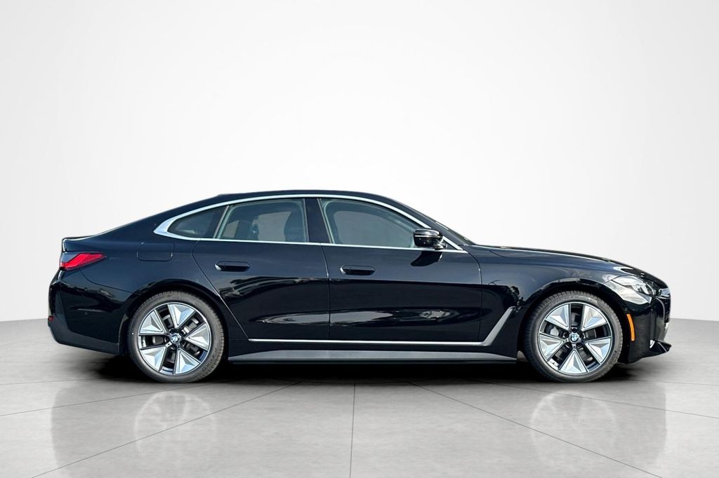 2026 BMW I4 GRAN COUPE XDRIVE40 — фото 6