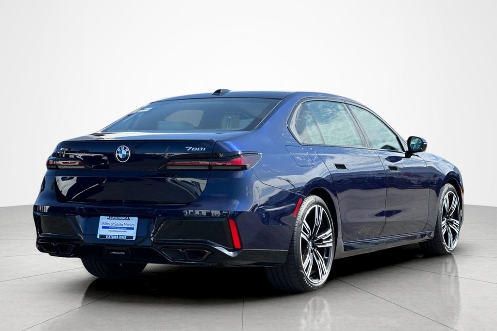 2023 BMW 760 I XDRIVE — фото 5