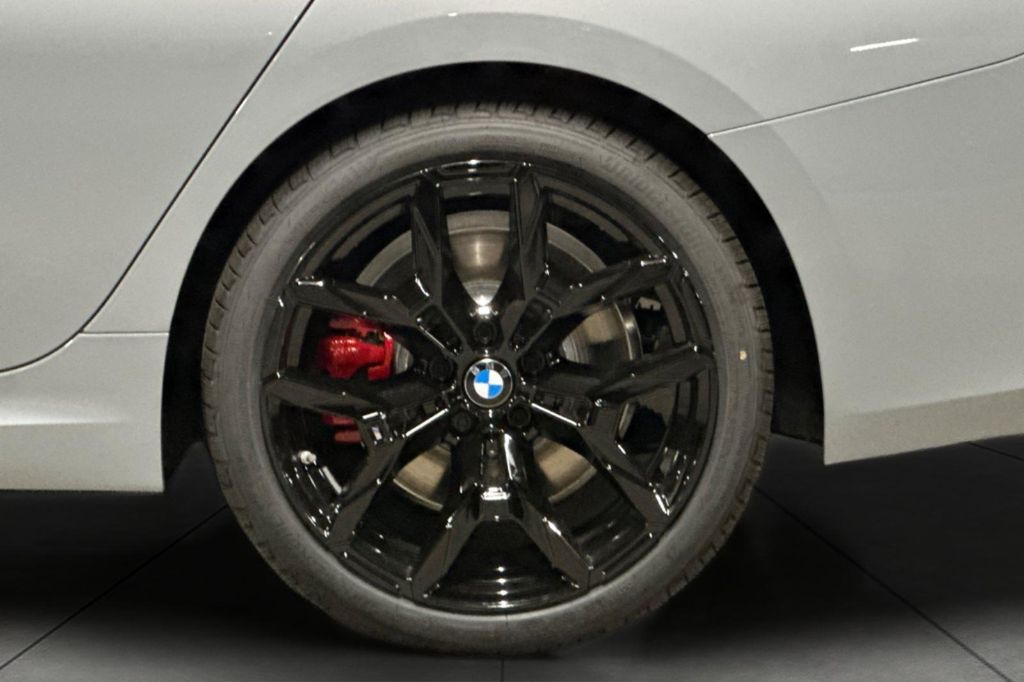 2026 BMW 330 330I — миниатюра 25