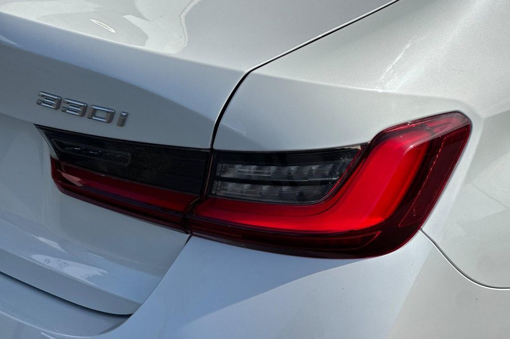 2023 BMW 330 330I — миниатюра 26