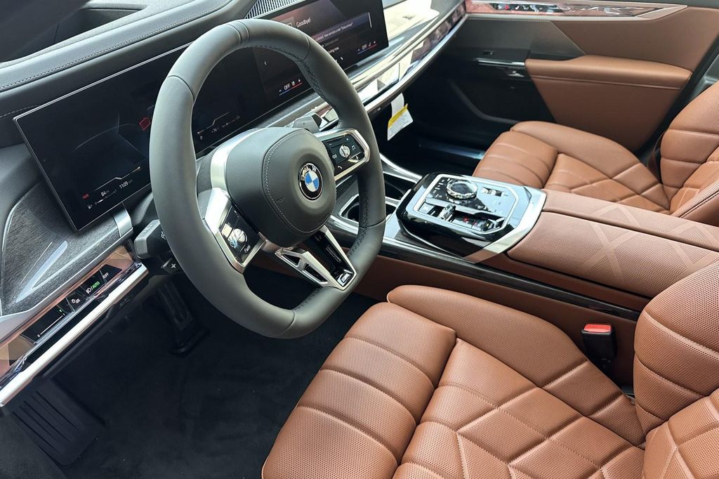 2026 BMW 760 XDRIVE — фото 9
