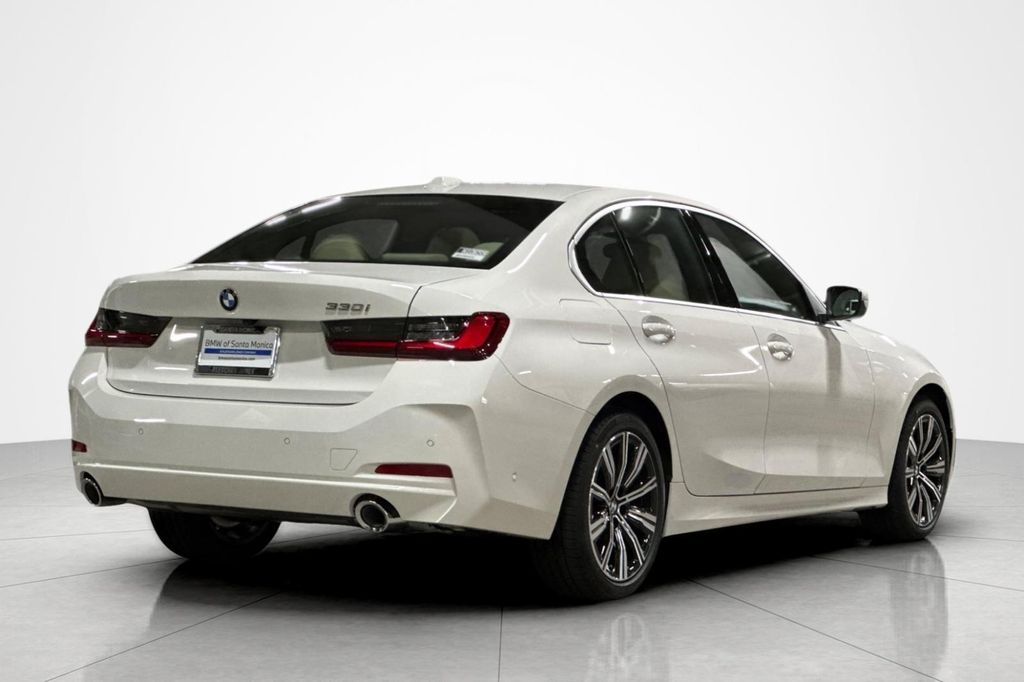 2026 BMW 330 330I — миниатюра 5
