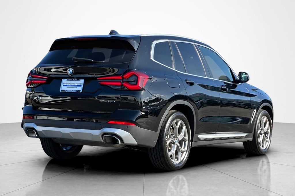 صورة 5 لـ 2023 BMW X3 SDRIVE30I