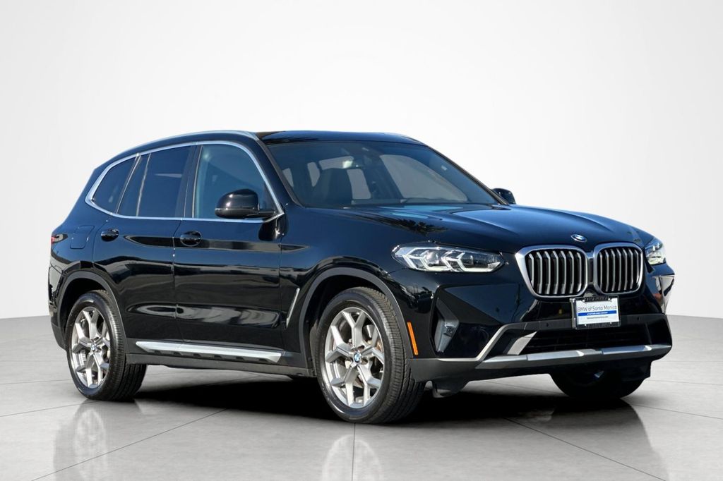 صورة 7 لـ 2023 BMW X3 SDRIVE30I
