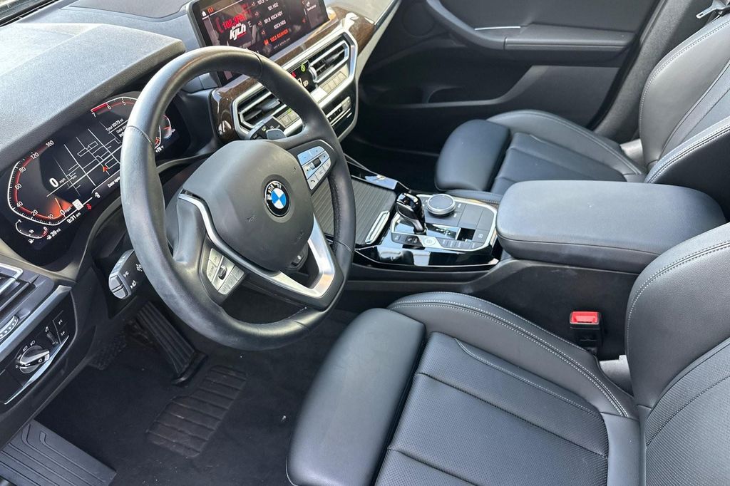 صورة 9 لـ 2023 BMW X3 SDRIVE30I