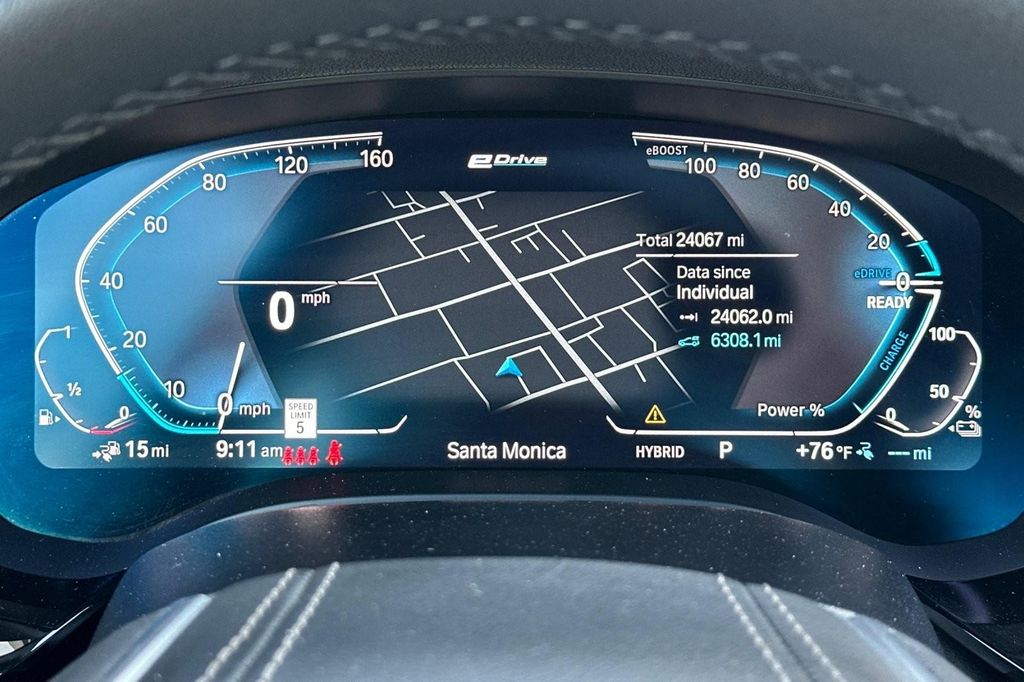 صورة مصغرة 23 لـ 2023 BMW 530E BASE