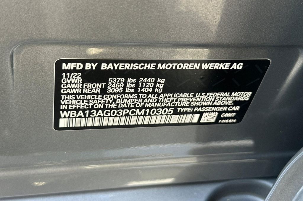 صورة مصغرة 27 لـ 2023 BMW 530E BASE