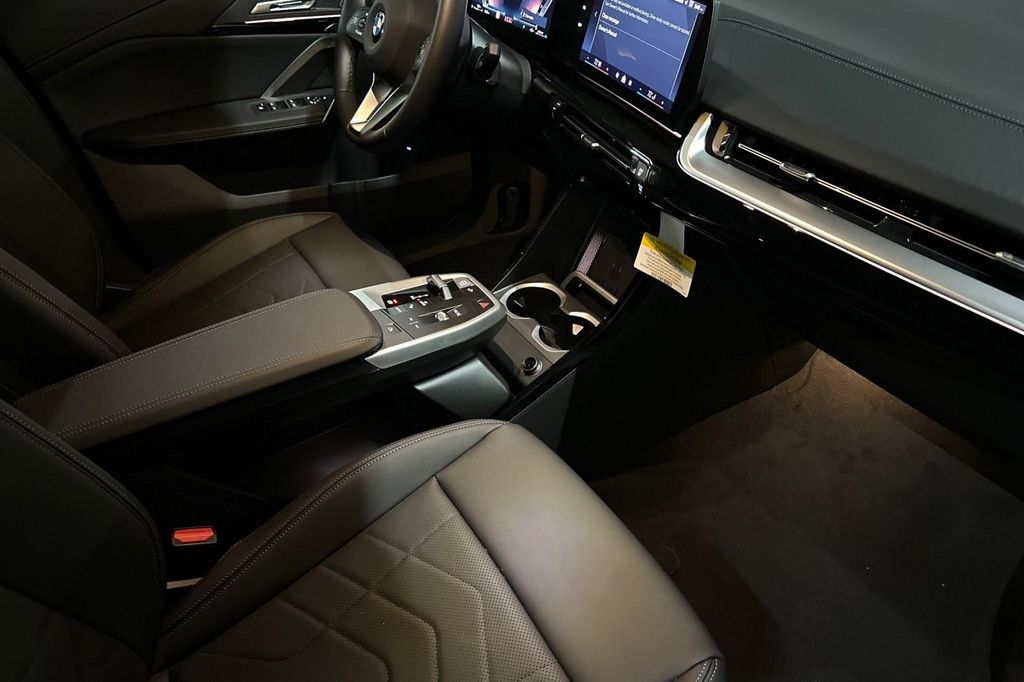 صورة مصغرة 15 لـ 2026 BMW X2 XDRIVE28I