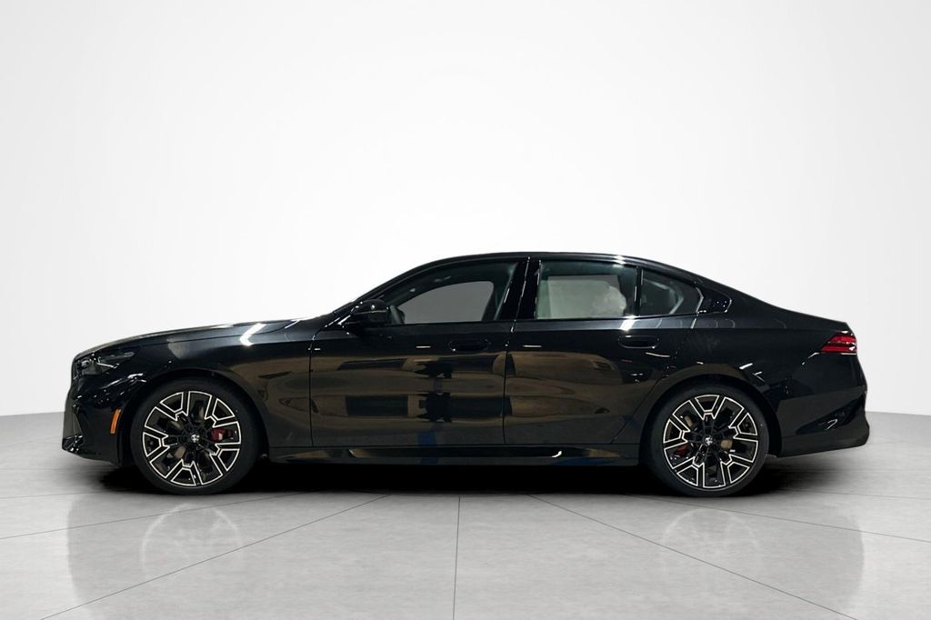 صورة 2 لـ 2027 BMW 540 I XDRIVE